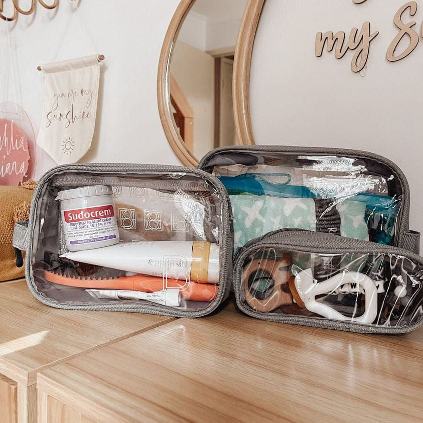 nappy bag packing pouches. Perfect to organisise your baby bag or simply to travel with the family.